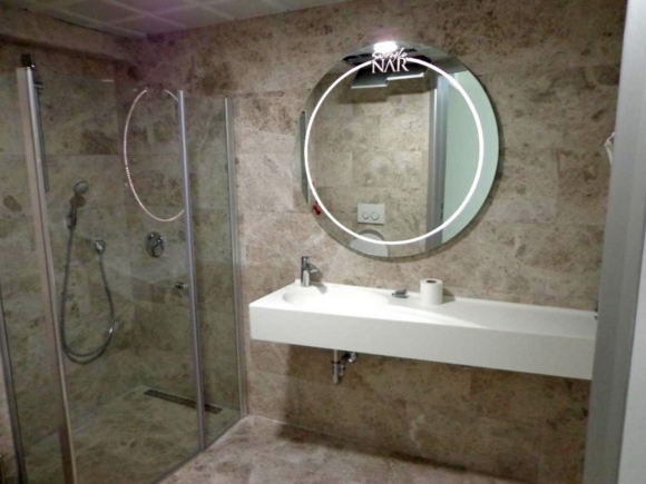 Akrilik Banyo Tezgahı