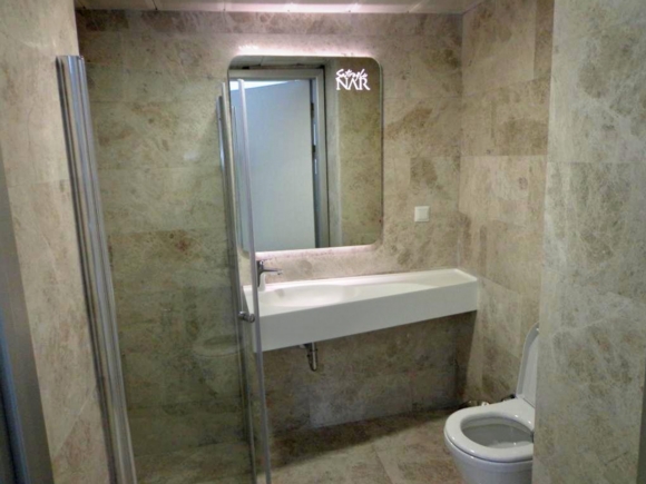 Akrilik Banyo Tezgahı