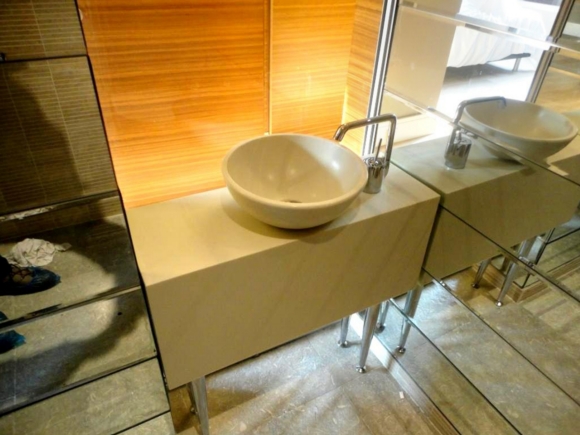 Akrilik Banyo Tezgahı