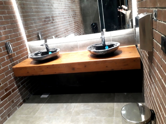 Compact Laminate Postforming Counter
