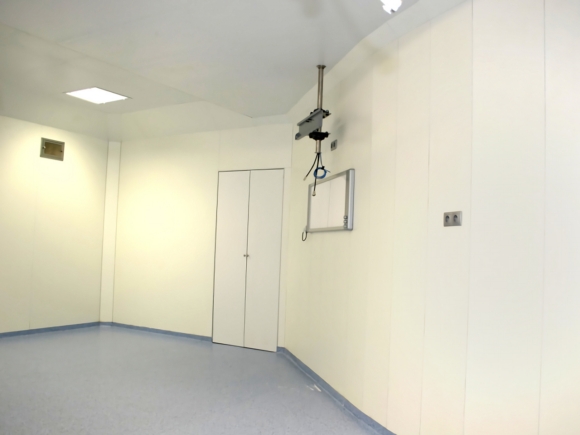 Compact Operating Room Wall and Ceiling Covering