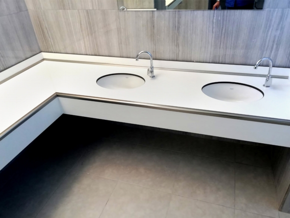 Profile Compact Bench