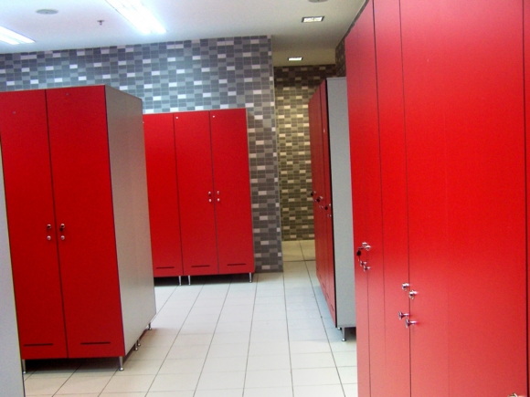 Single Covered Locker