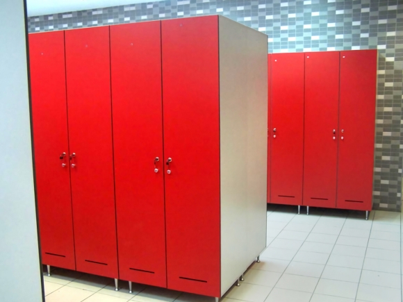 Single Covered Locker